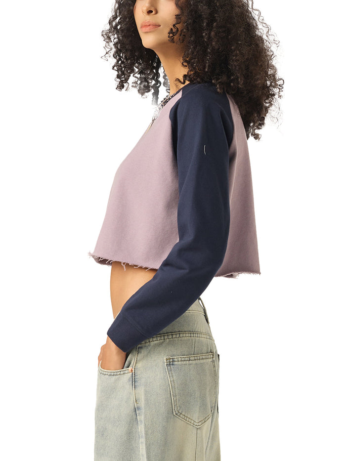 Raw-Hem Color-Block Raglan Crop Sweatshirt ODMPOD